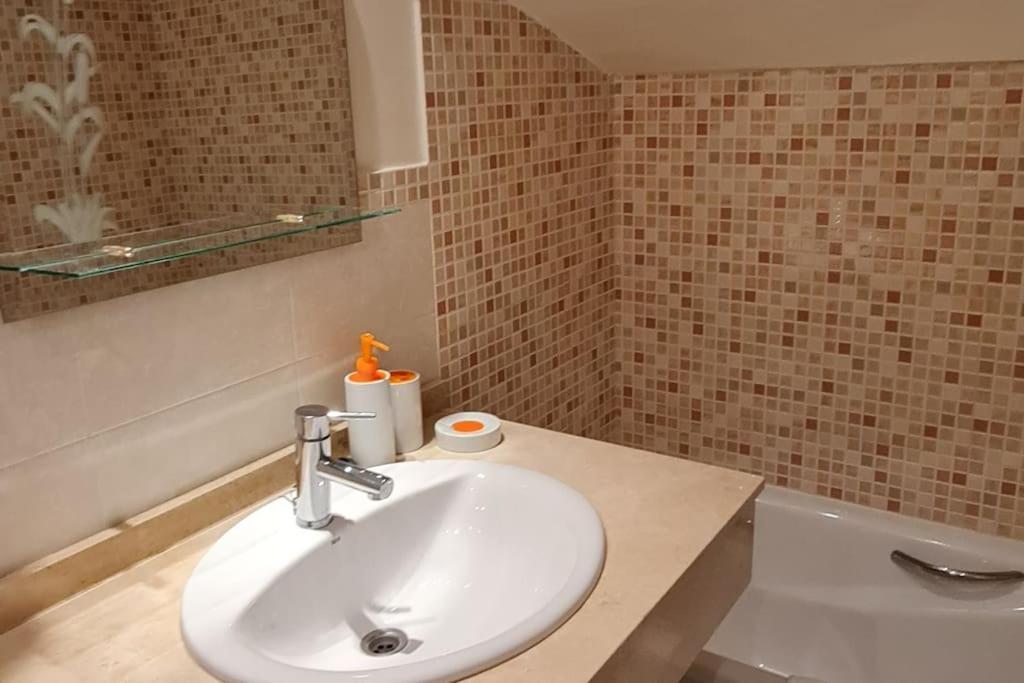 Villa Lux Finestrat Bagian luar foto